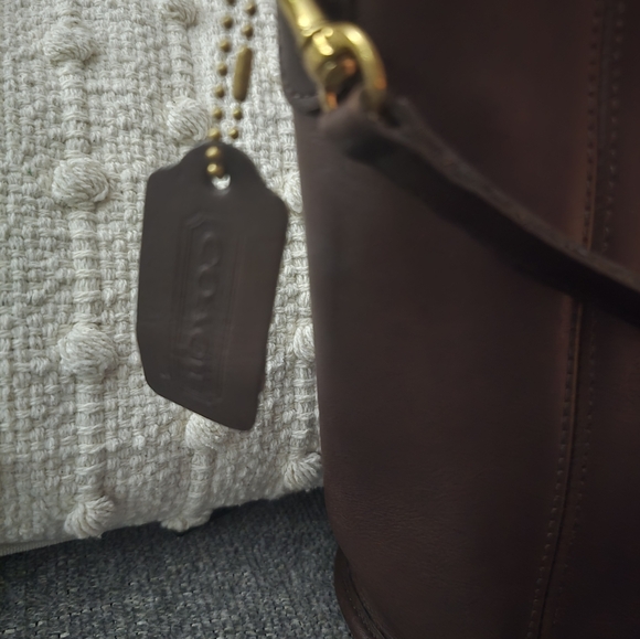 *Price is firm. $240*. Coach 9993 Vintage Mini Shopper Crossbody Bucket - Picture 3 of 16